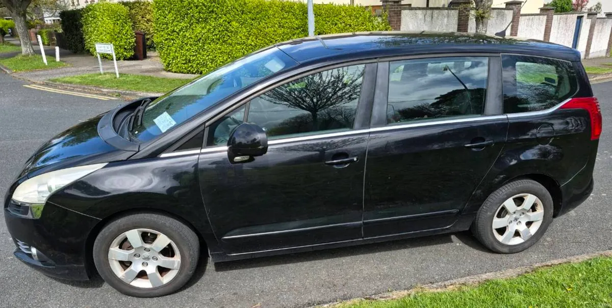 PEUGEOT 5008 For Sale. Summer Seven Seater. - Image 3