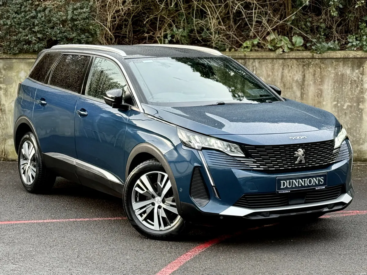 Peugeot 5008 2023 - Image 1