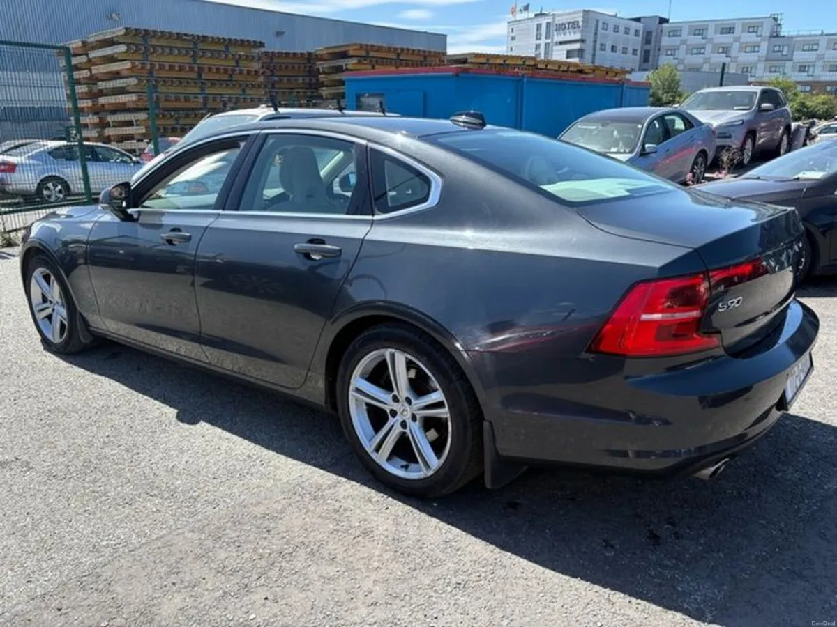 2017 Volvo S90 D4 Momentum Auto 2.0L Diesel NCT - Image 4