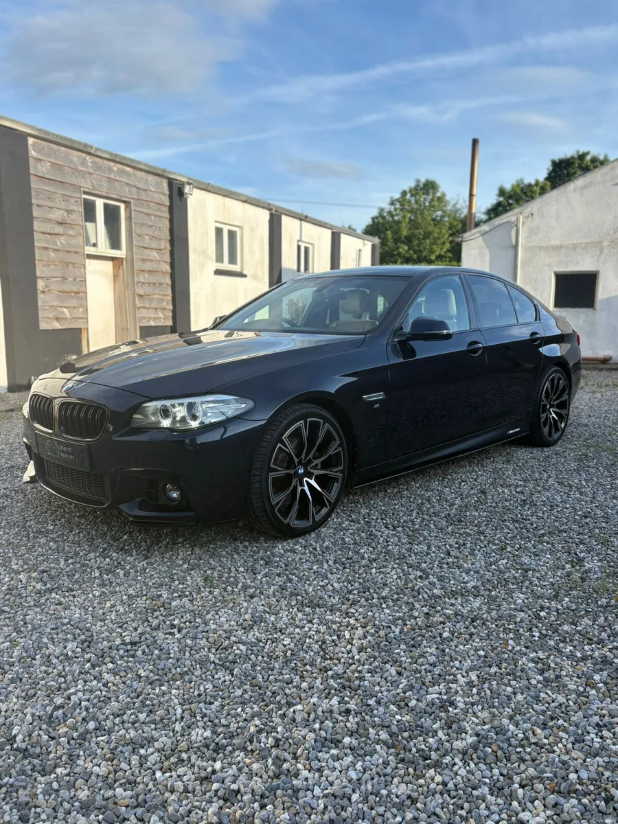 BMW 5-Series 2016 - Image 1