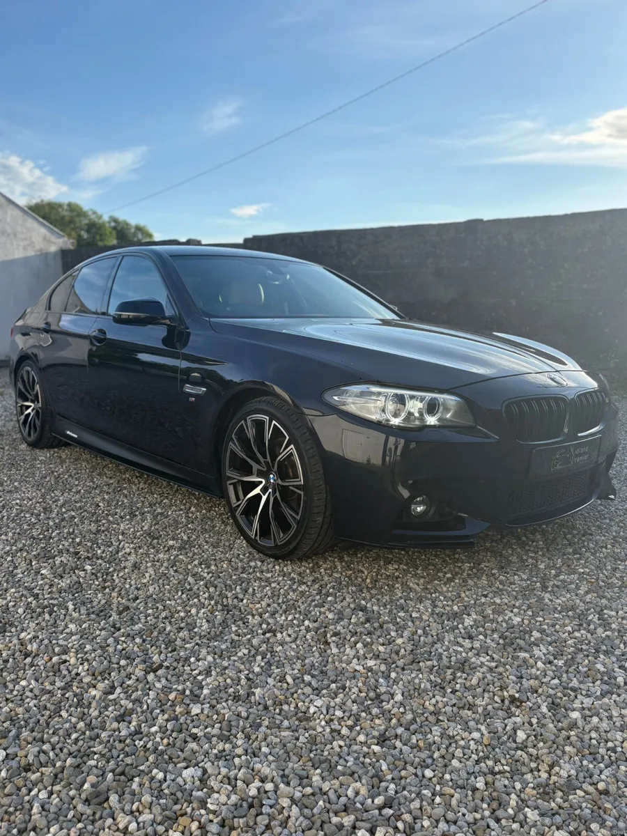 BMW 5-Series 2016 - Image 5