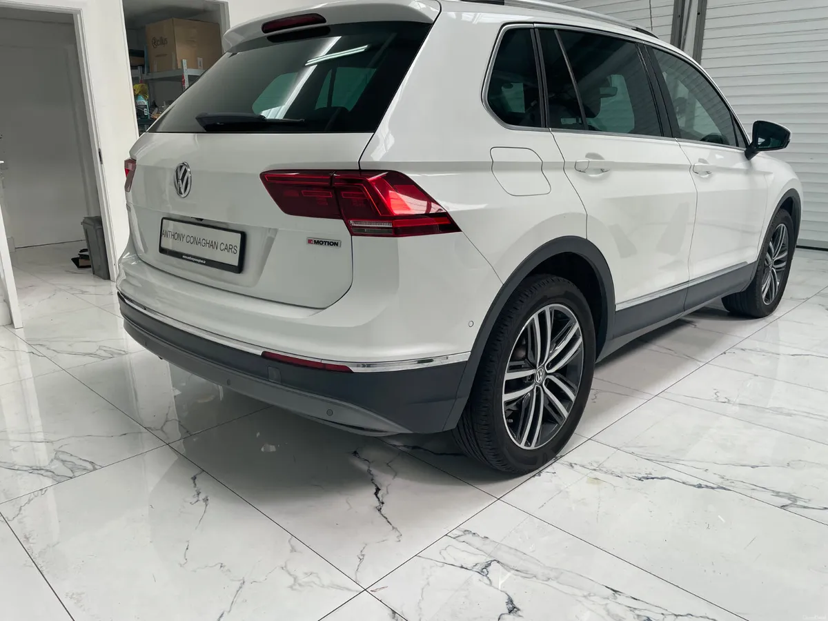 2018 Volkswagen Tiguan 2.0 Tdi Highline 4Motion - Image 2