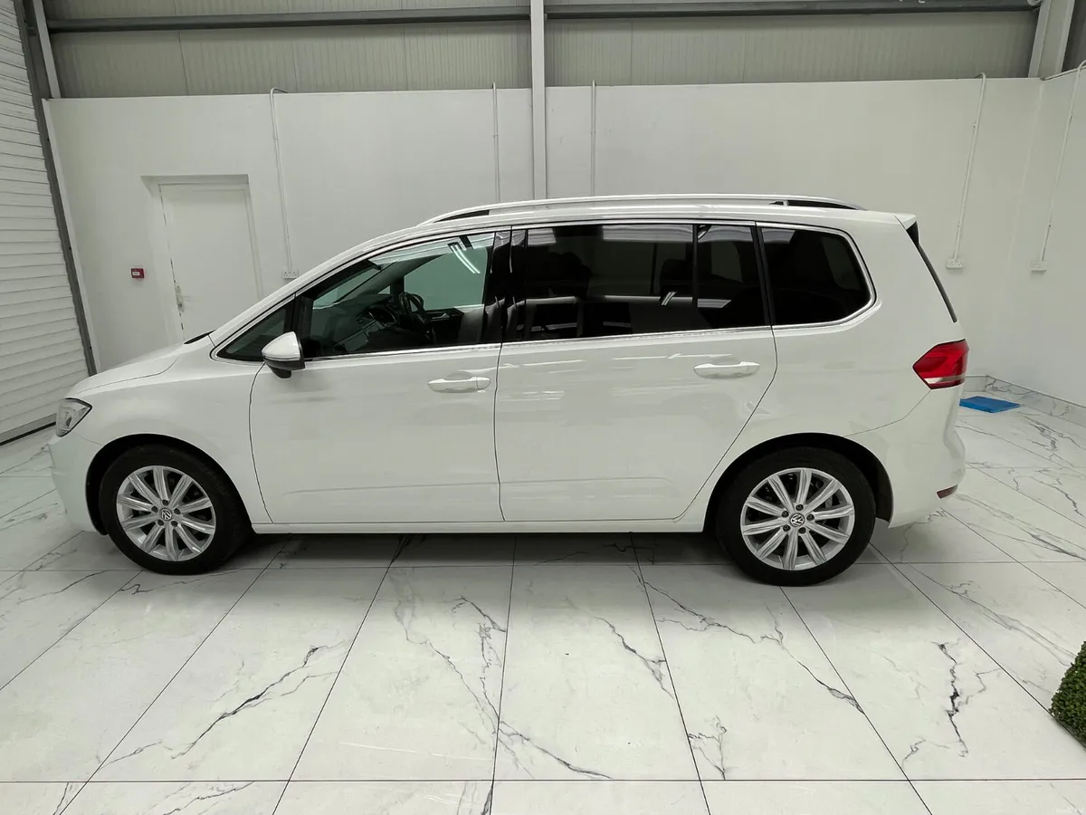 2019 Volkswagen Touran 2.0 Tdi 7 Seater Highline - Image 4