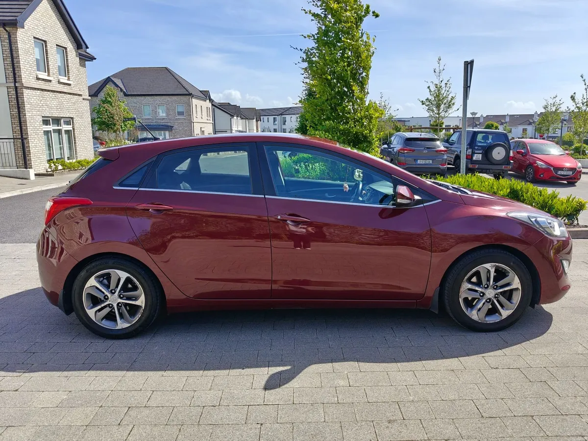 2016 Hyundai i30 Deluxe 1.6 Diesel Automatic - Image 2