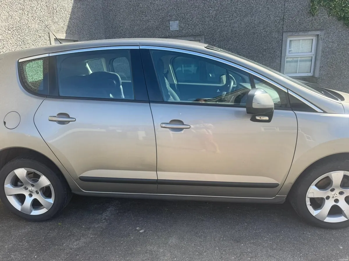 Peugeot 3008 2013 - Image 3