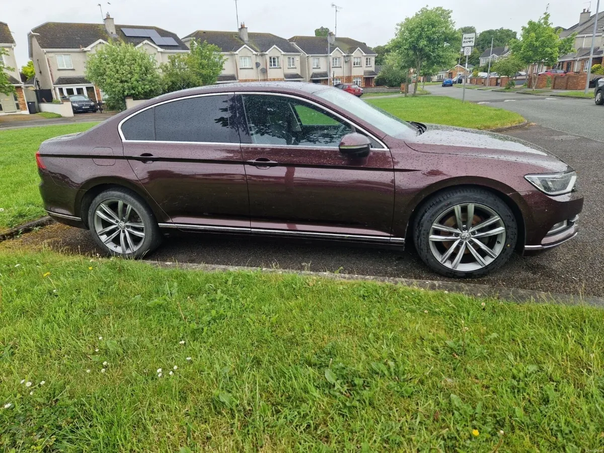 Volkswagen Passat B8 - Image 3