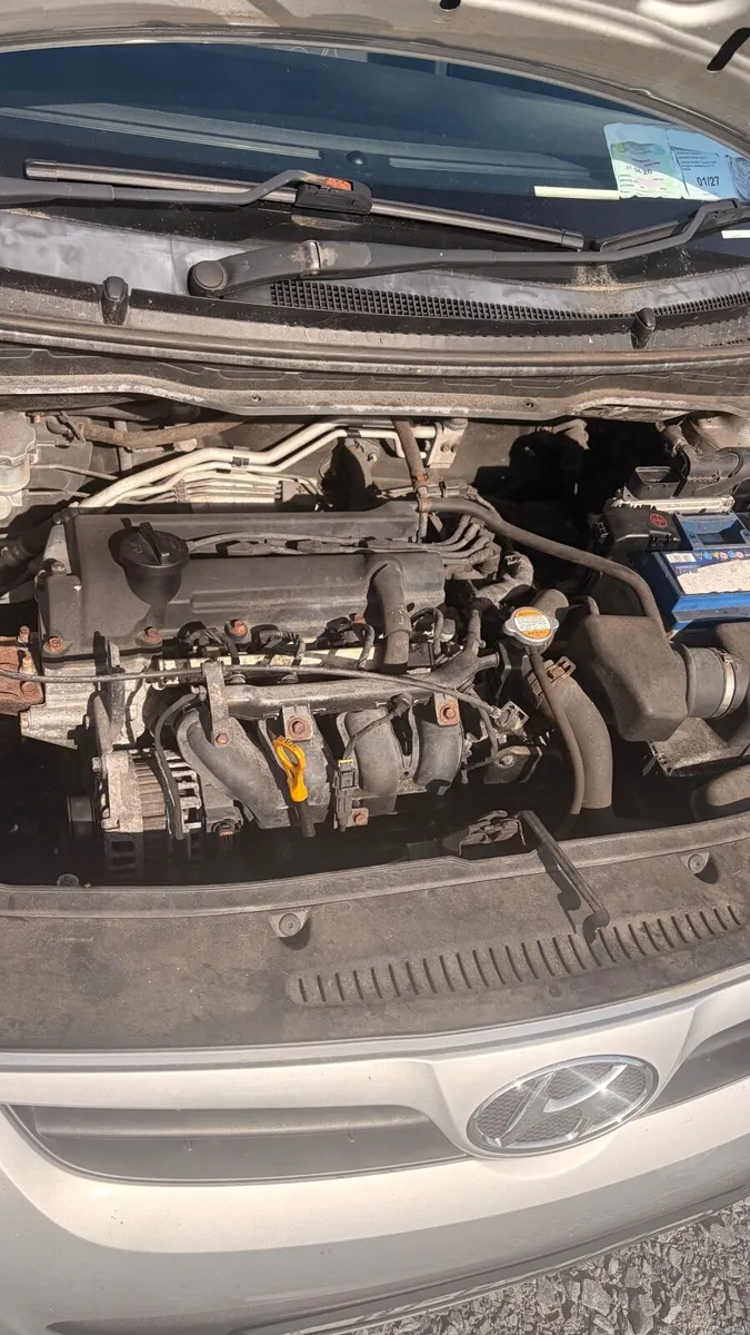 Hyundai i20 Very Low Mileage - Image 3