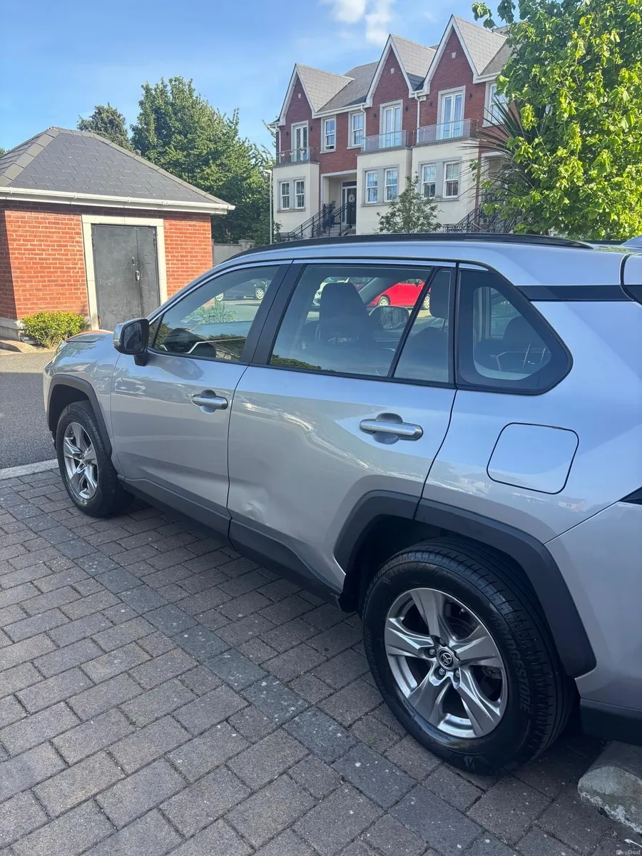 Toyota RAV4 - Image 3