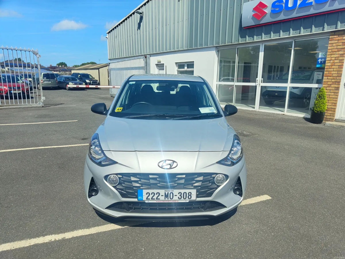 Hyundai i10 Classic *Low Mileage* - Image 3