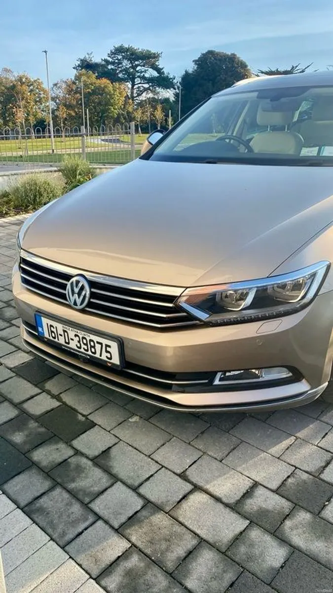 2016 Volkswagen Passat Highline Automatic - Image 1