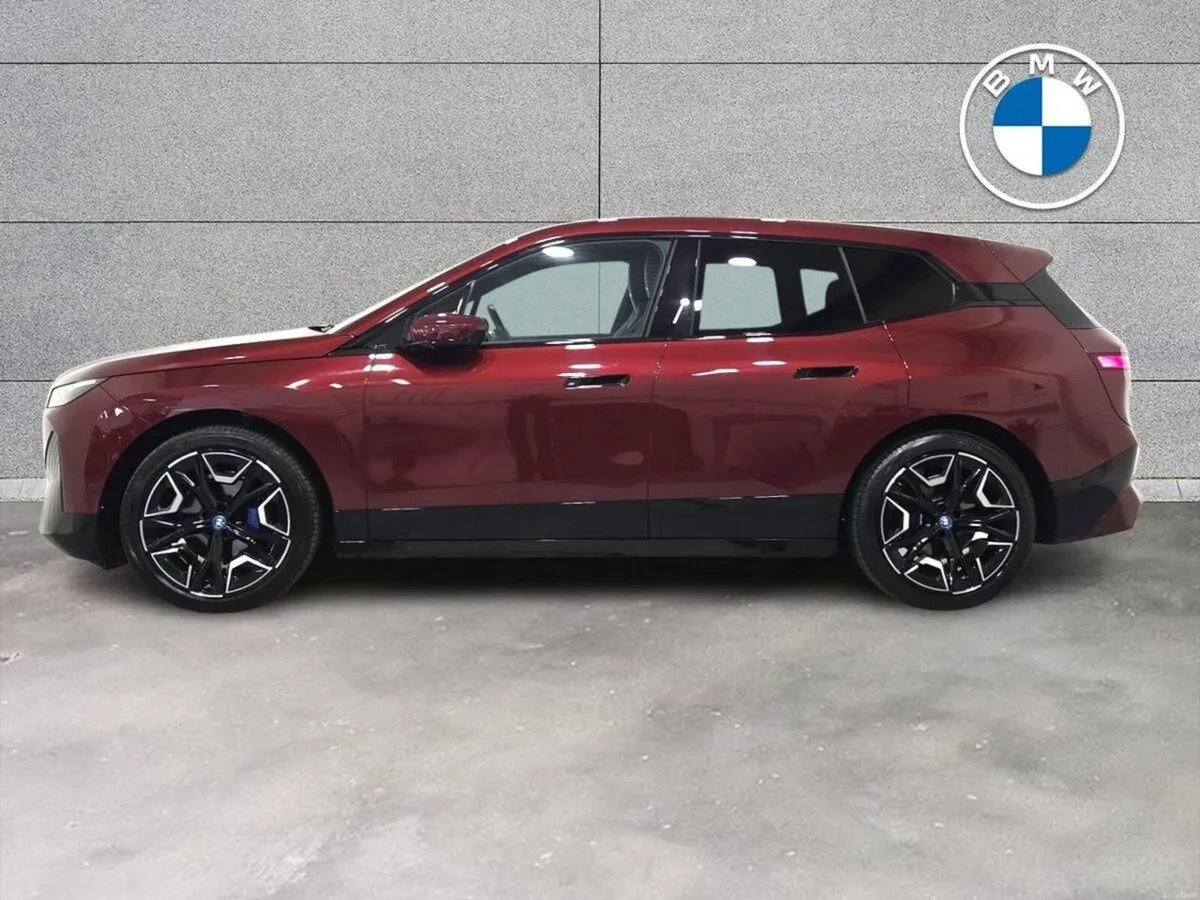BMW iX xDrive50 M Sport - Image 4
