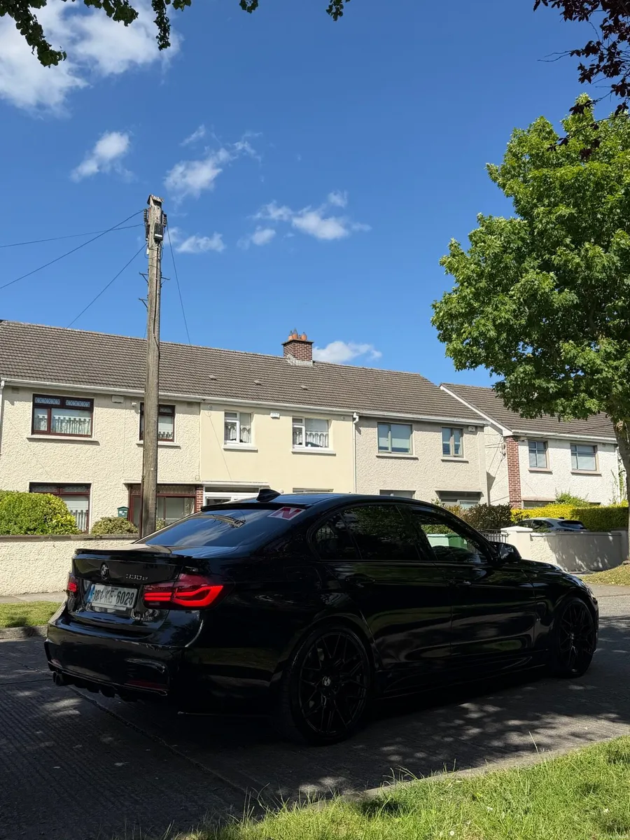 Bmw 330e Automatic M-Sport Shadow Edition Nct 3/27 - Image 2