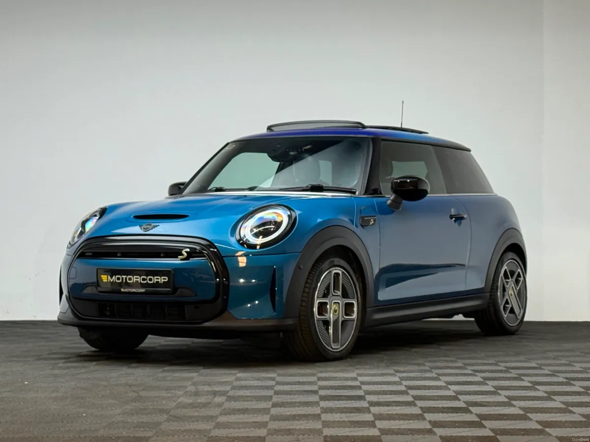 Mini Cooper LEVEL 3 COLLECTION EDITION - Image 3