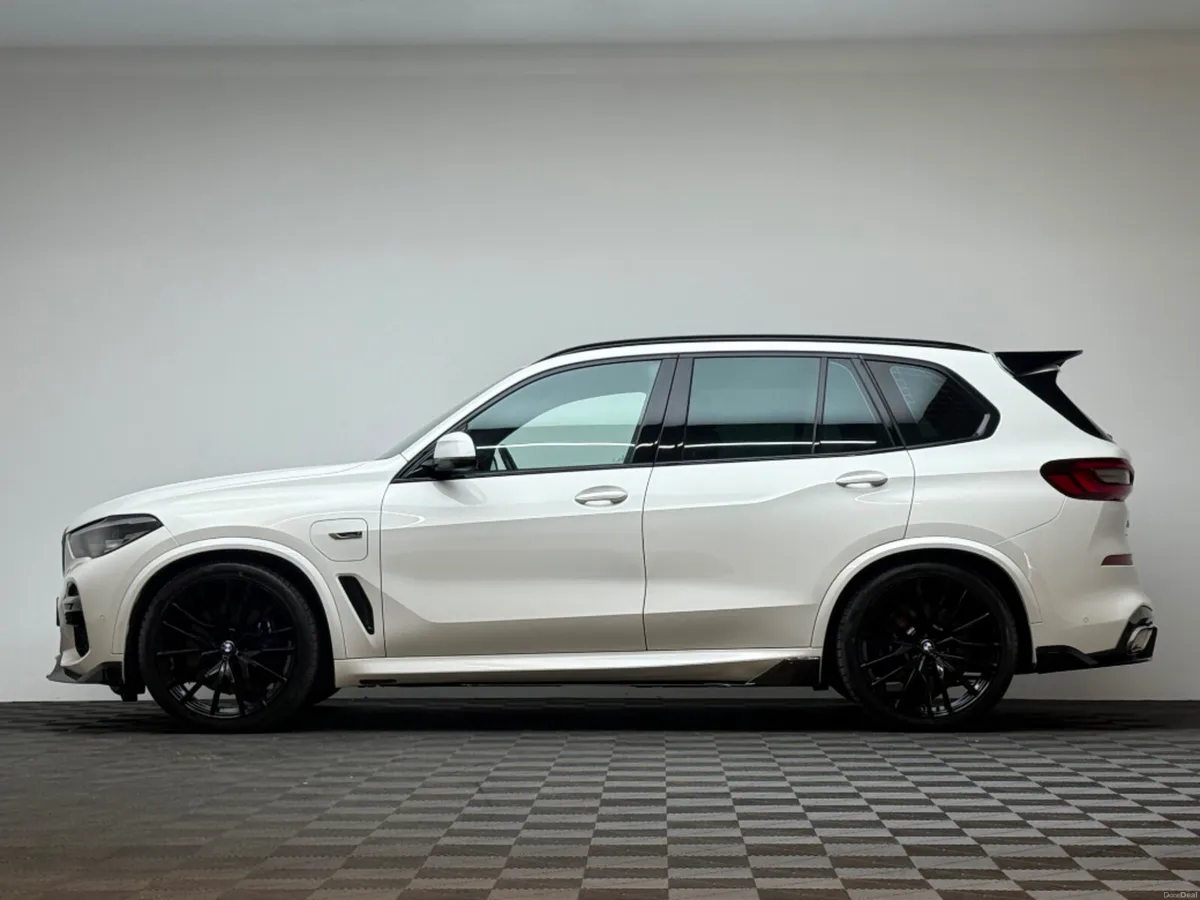 BMW X5 45E M SPORT XDRIVE - Image 4
