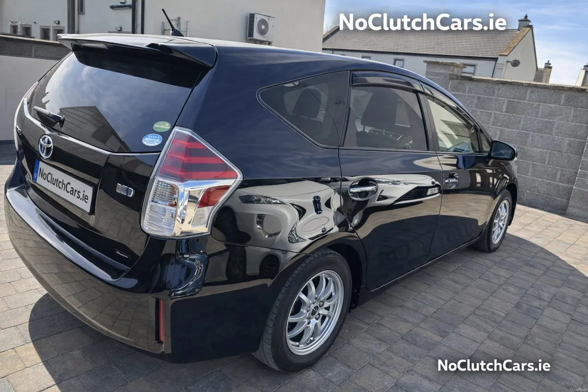 2021 Toyota Prius+ 7 Seater - Extremely Rare - Image 3