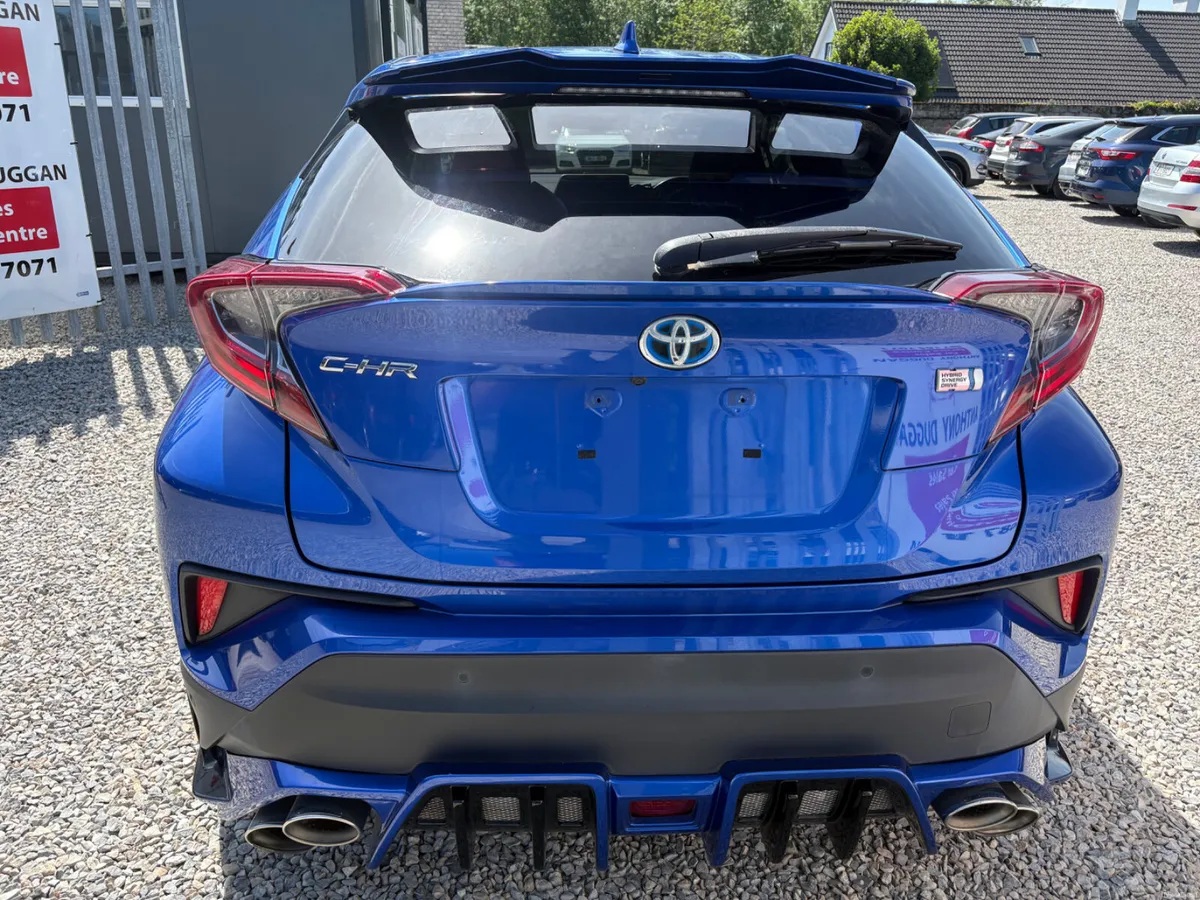 2018 Toyota C-hr Sport - Image 4
