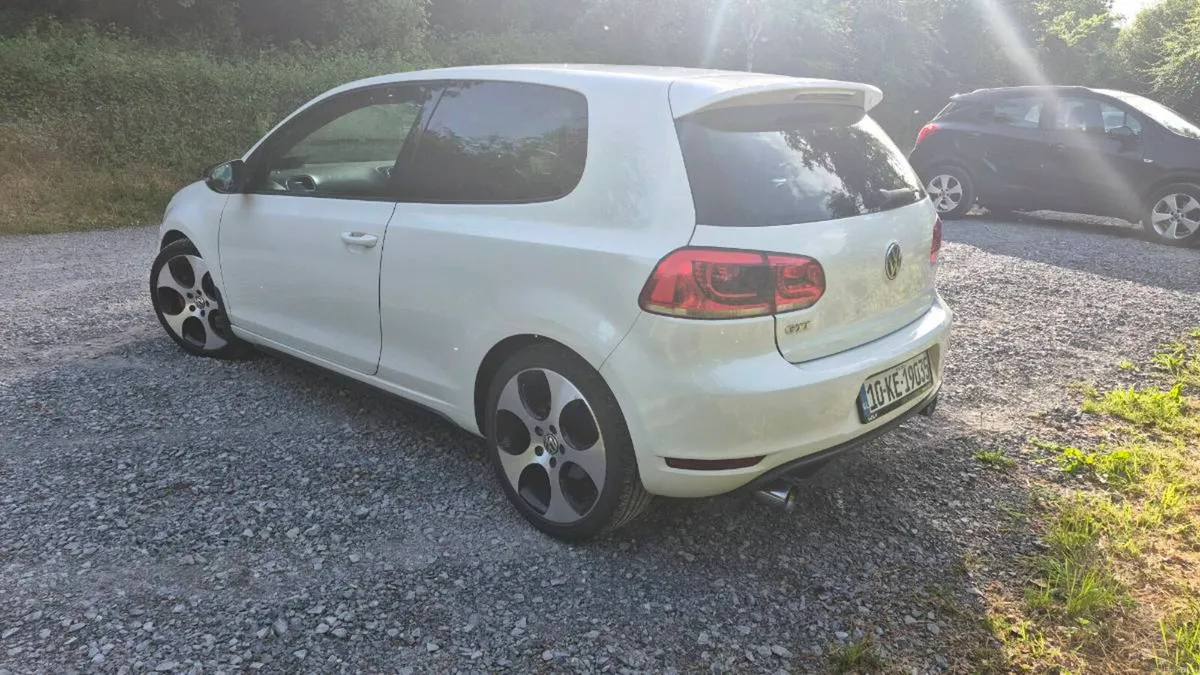 Golf Gti - Image 3