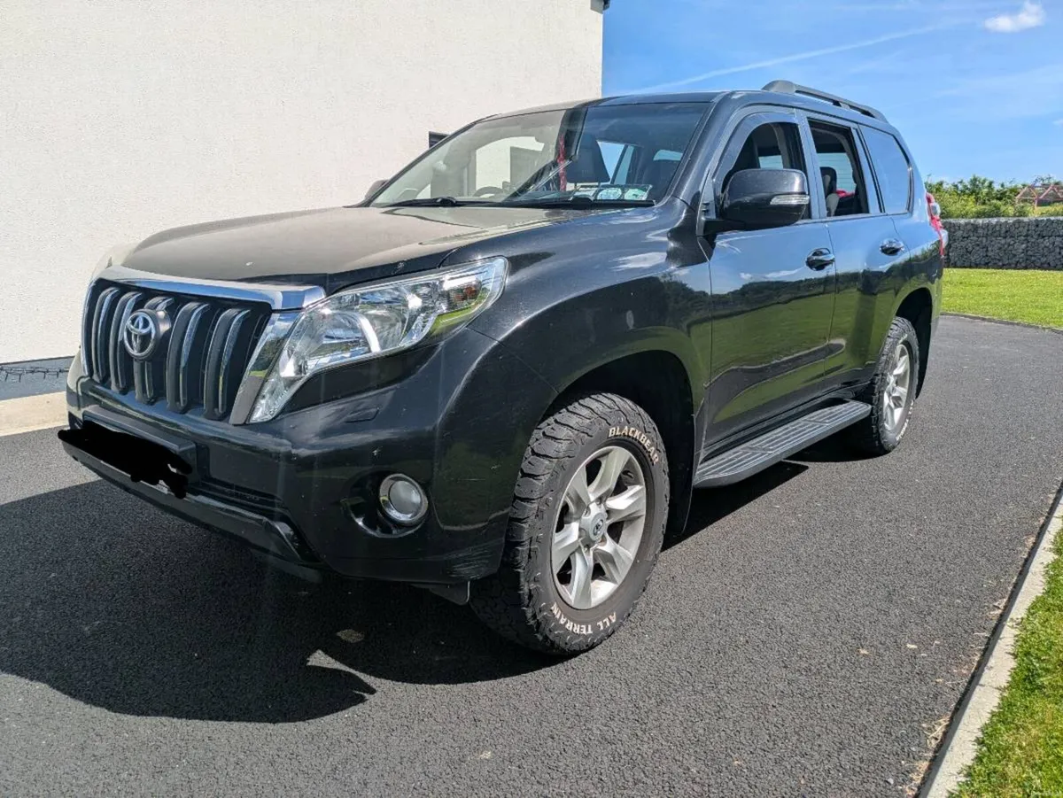 Toyota Landcruiser Business Class Automatic - Image 3