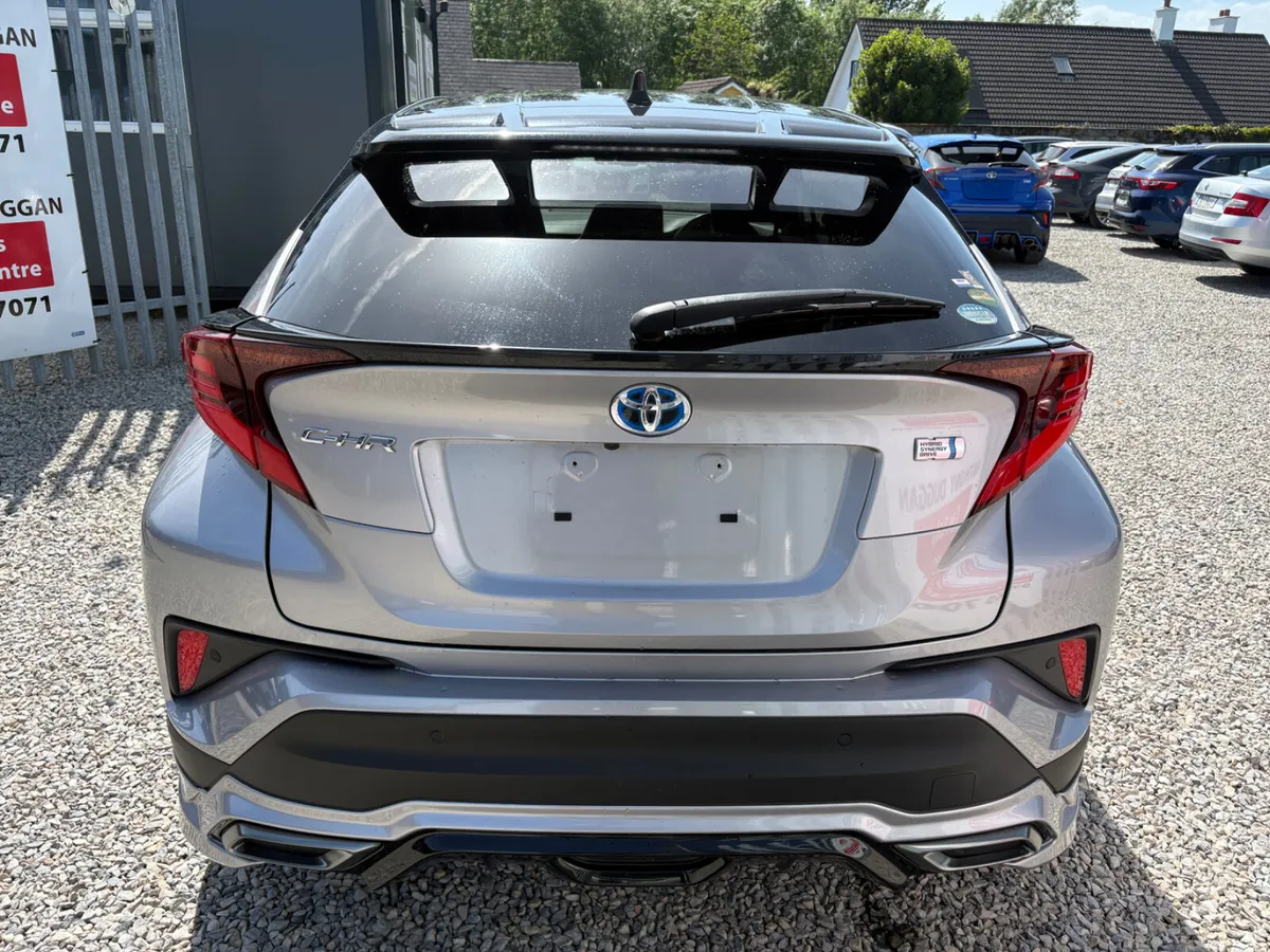 2020 Toyota C-hr 1.8 hybrid - Image 4