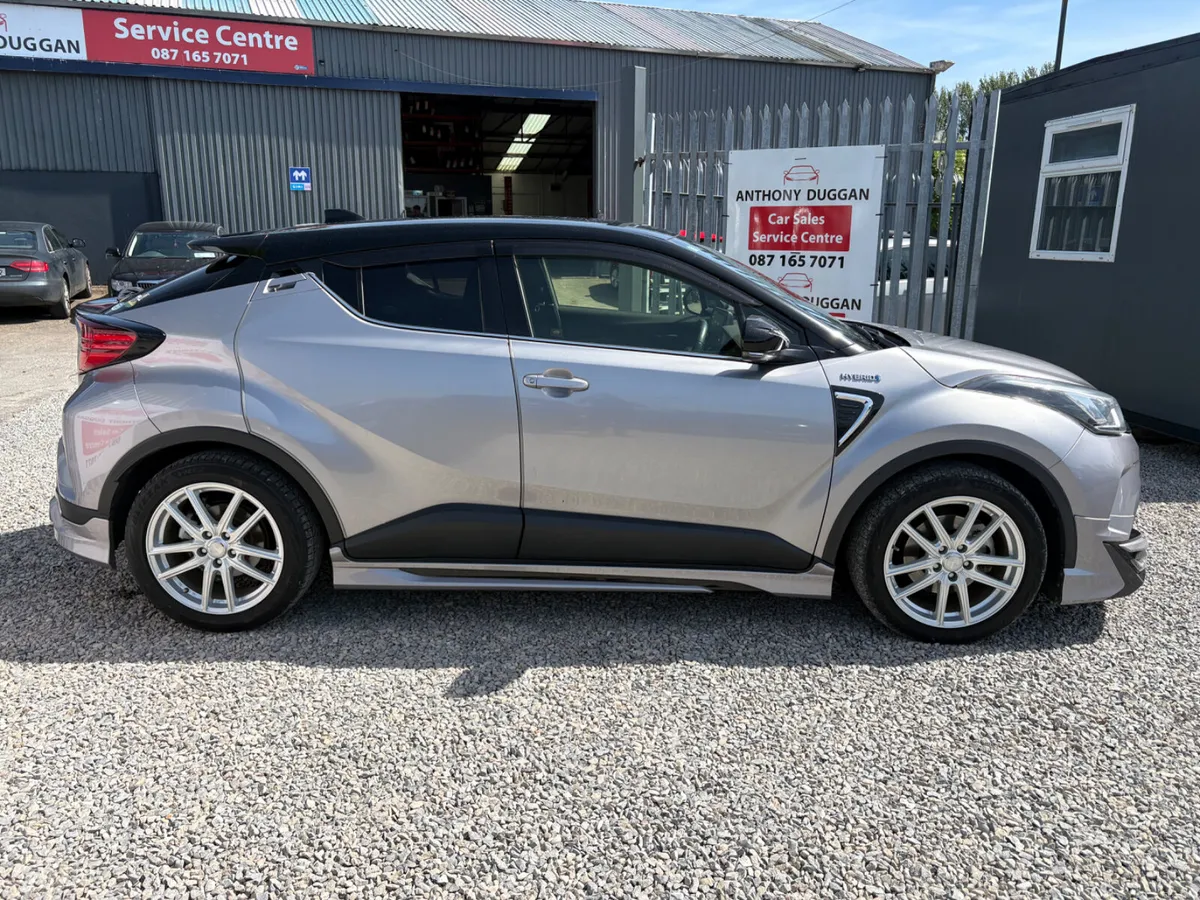 2020 Toyota C-hr 1.8 hybrid - Image 2