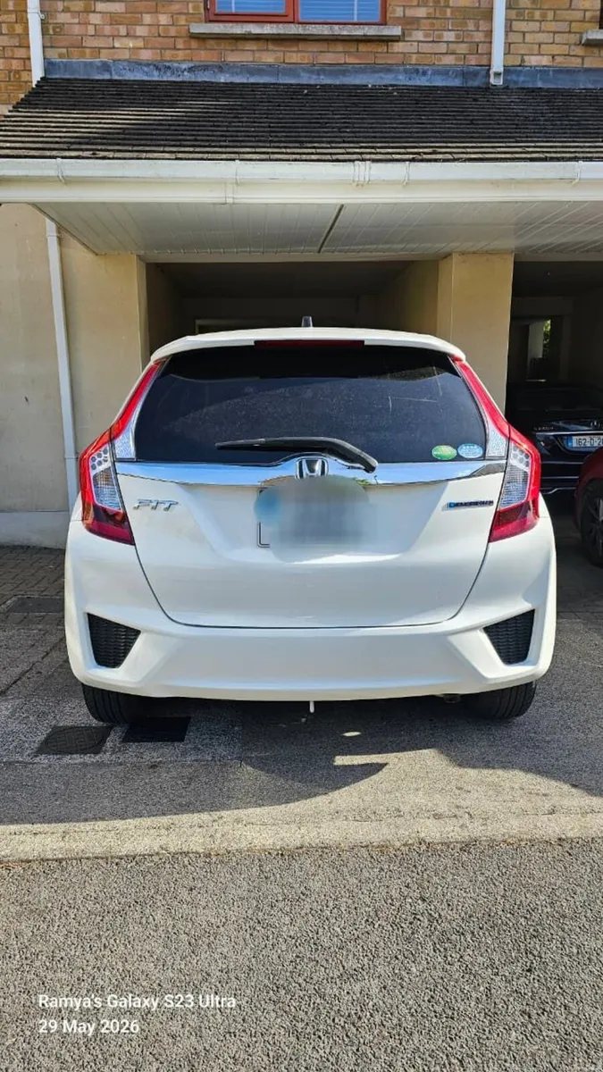 Honda Fit 2014 Hybrid Automatic - Image 2