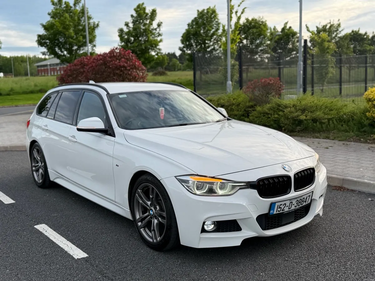 Automatic 152 bmw 320d m sport lci estate low kms - Image 3