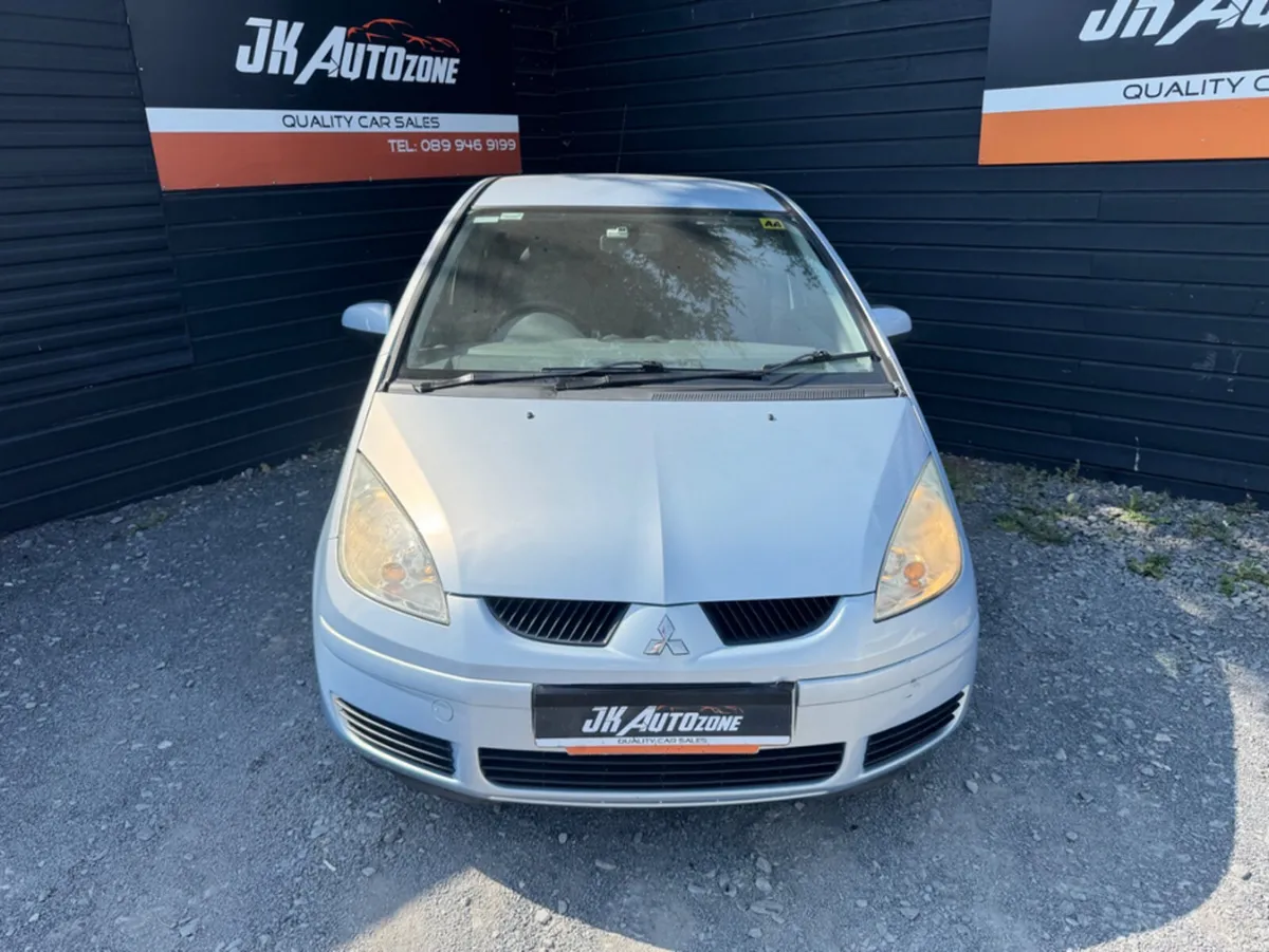 Mitsubishi Colt 1.3 INFORM LOOK - Image 2