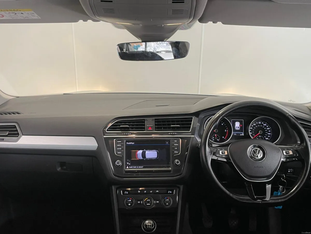 Volkswagen Tiguan SE NAV TDI BLUEMOTION - Image 3