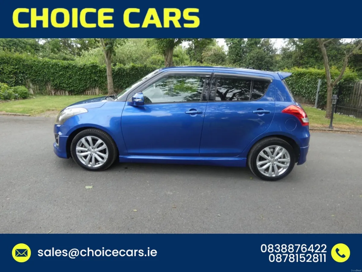 Suzuki Swift 1.2 AUTO RS MILD HYBRID - Image 3