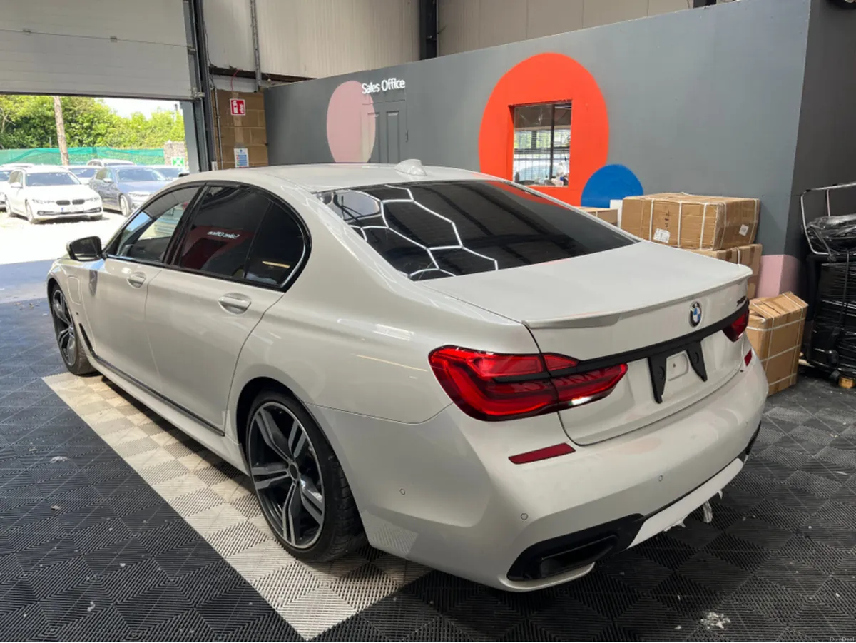 BMW 7-Series 2016 BMW 740E IPERFORMANCE M-SPORT 2. - Image 4