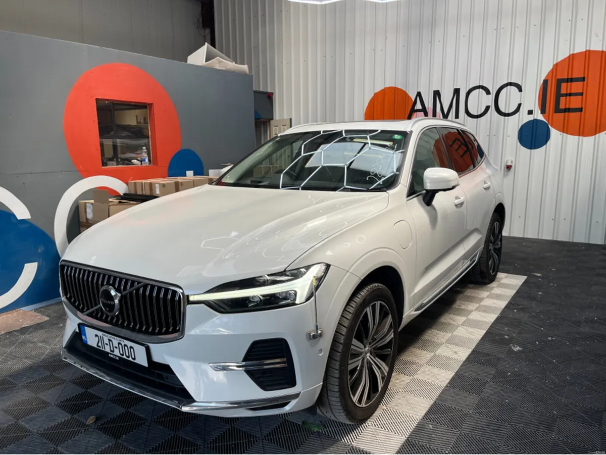 Volvo XC60 2021 VOLVO XC60 RECHARGED HYBRID T8 2.0 - Image 5