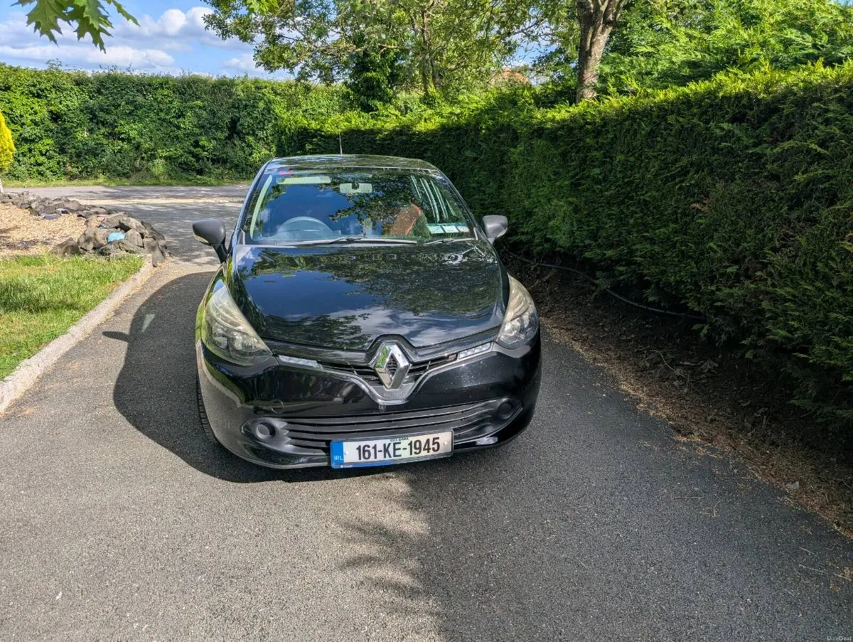 Renault Clio IV Expression 1.1L Petrol 4 Door - Image 1