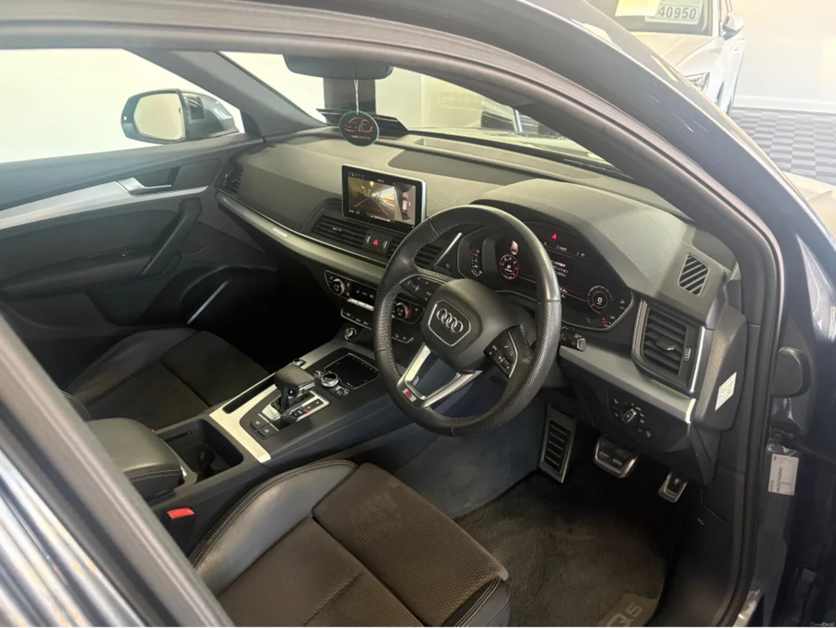 Audi Q5 *AUDI Q5* *S-LINE* *DIGITAL DASH* *LOW MIL - Image 6