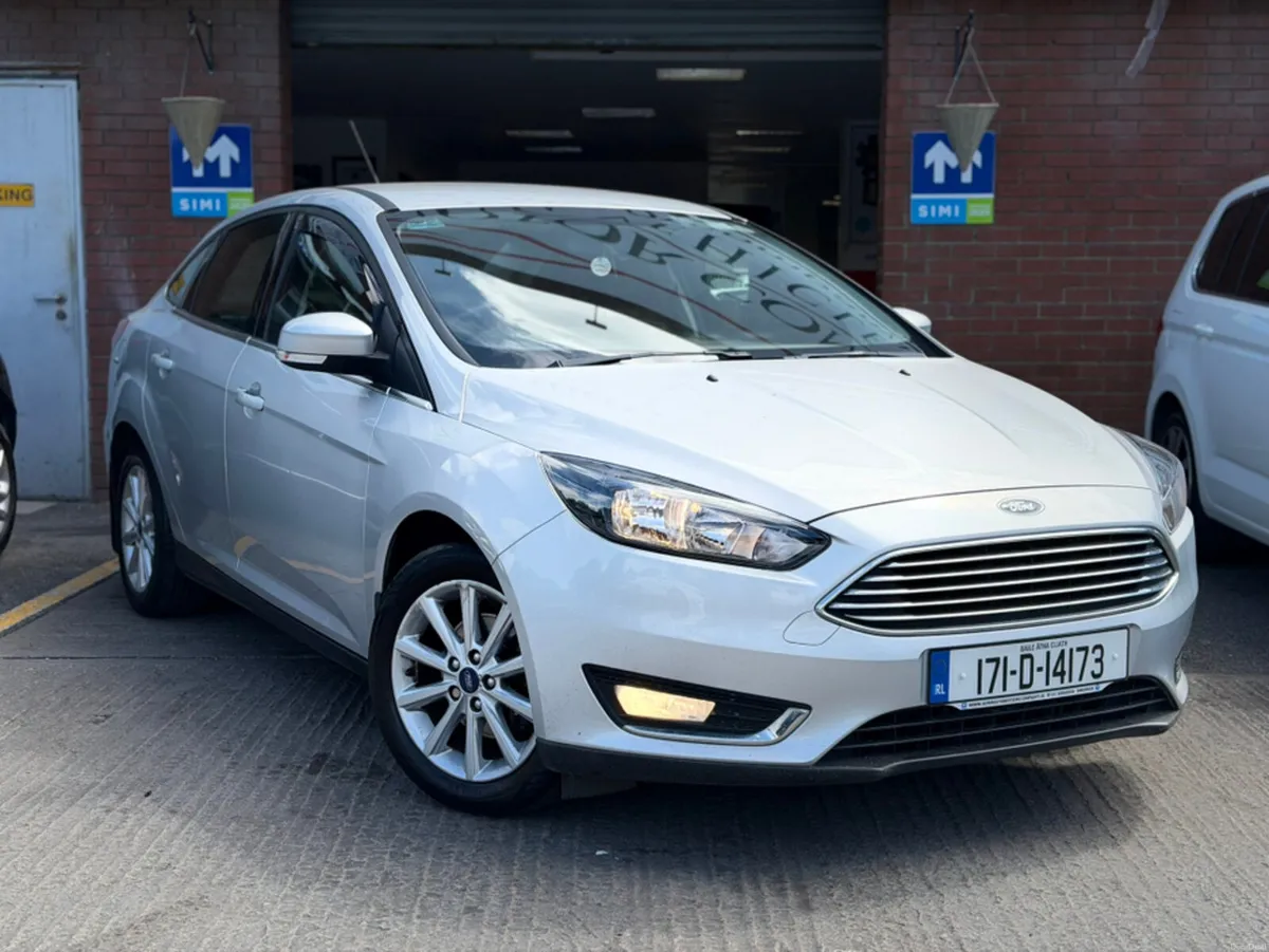Ford Focus 1.0 TITANIUM 5DR SALOON - LOW KMS - Image 1