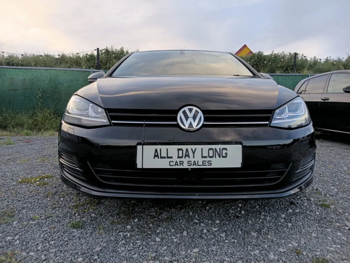 Volkswagen Golf TSI COMFORTLINE - Image 2