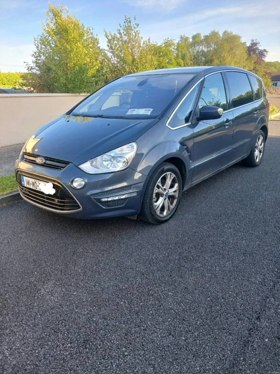 Ford Smax  Titanium  7 seats . 2014 - Image 1