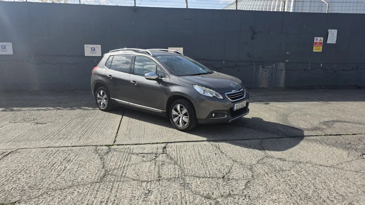 2016 Peugeot 2008 1.2 Petrol - Image 1