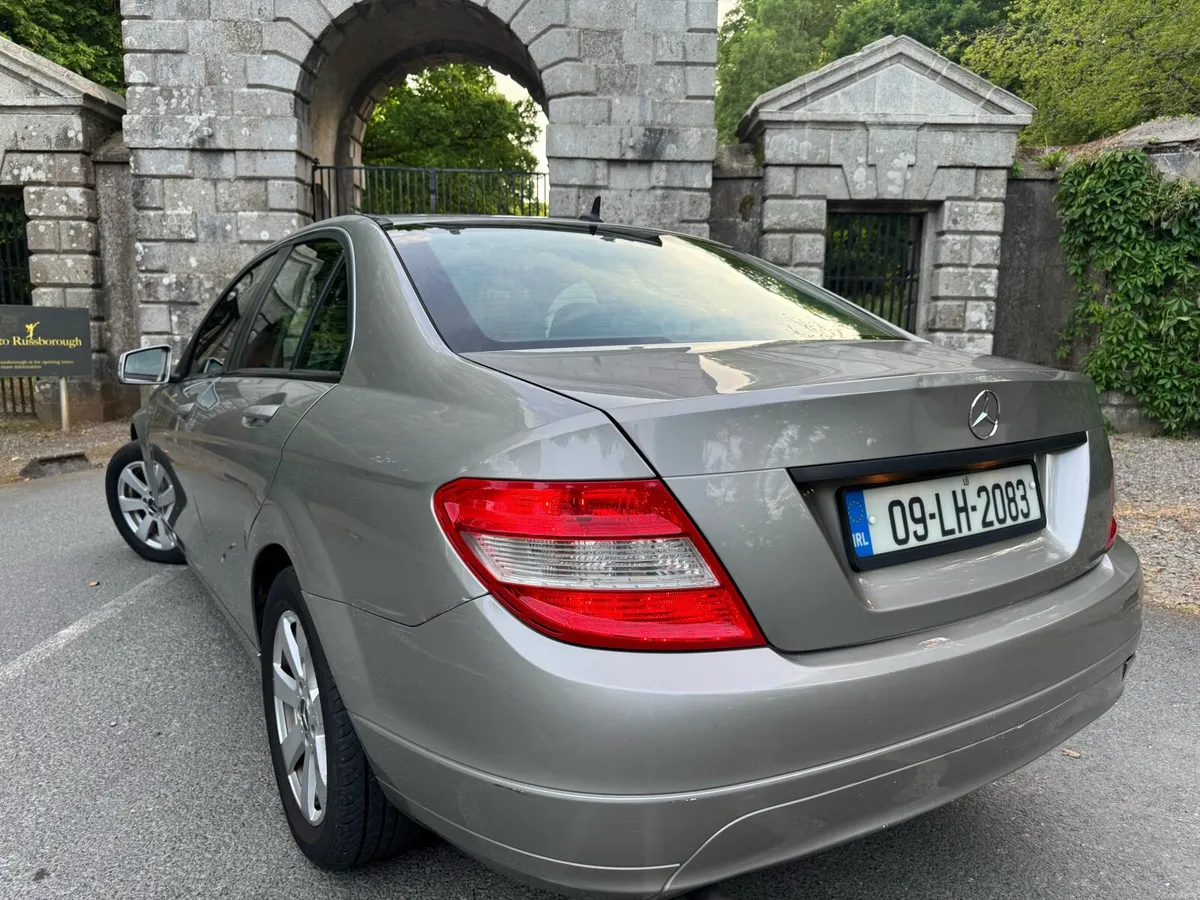 Mercedes C180 Automatic - Image 5