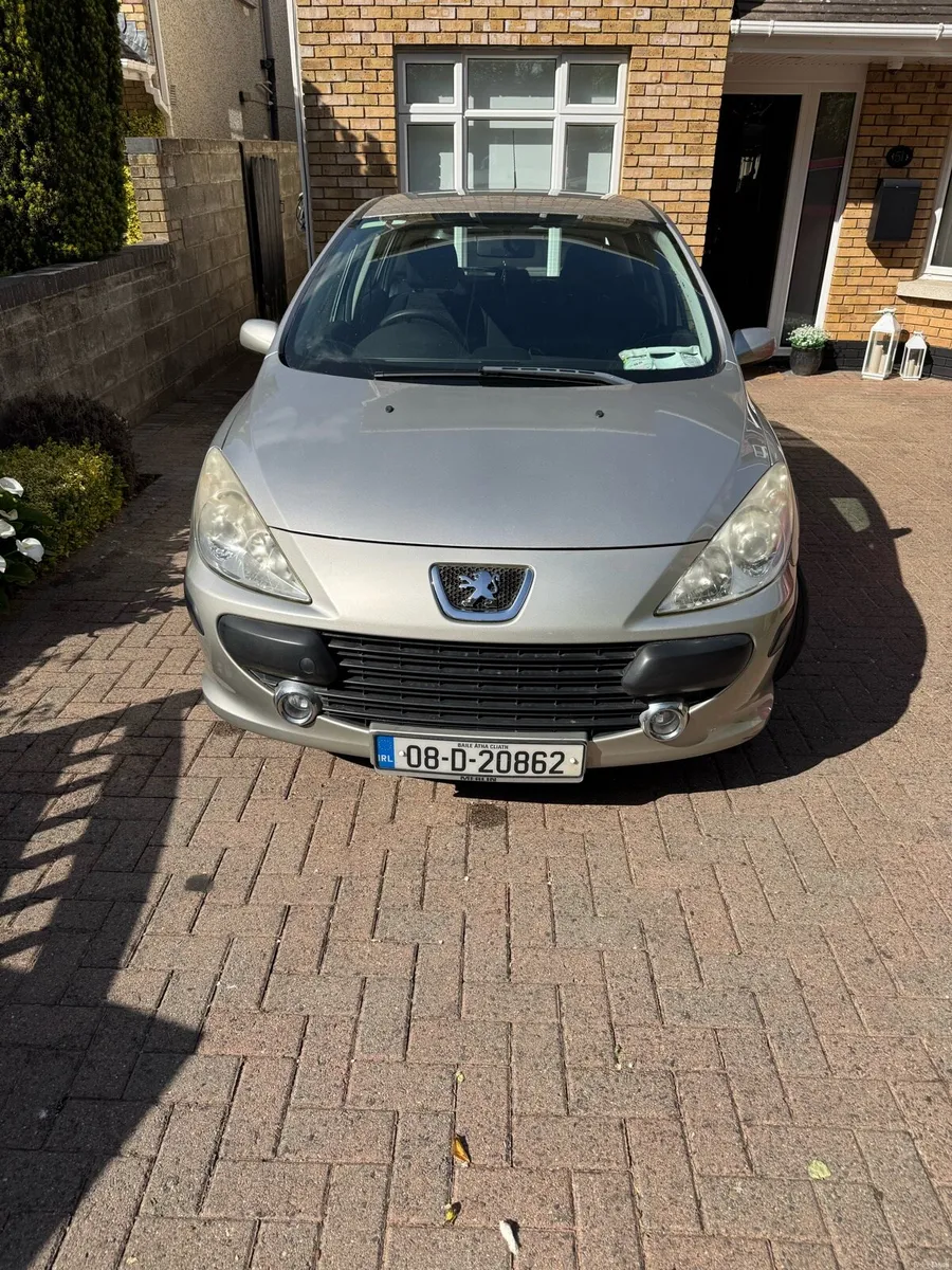 2008 Peugeot 307 - Image 1