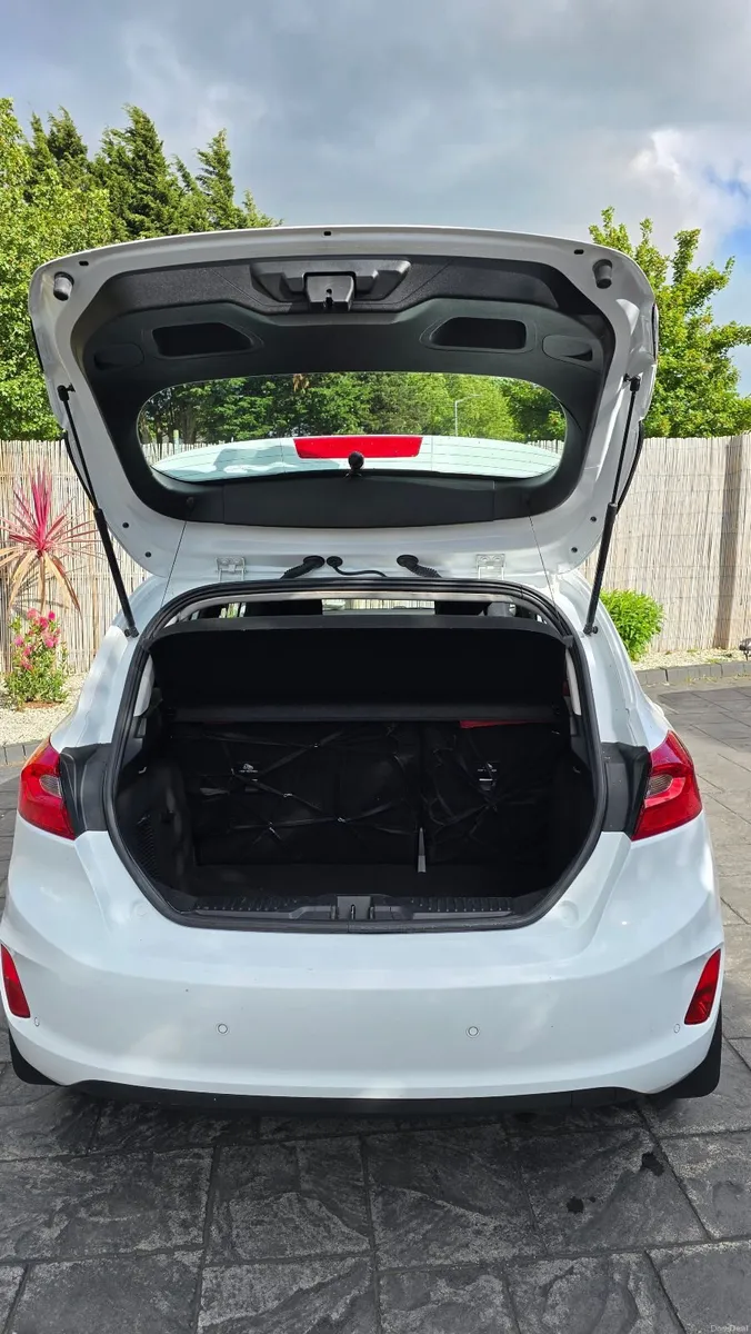 Ford Fiesta 2019 - Image 4