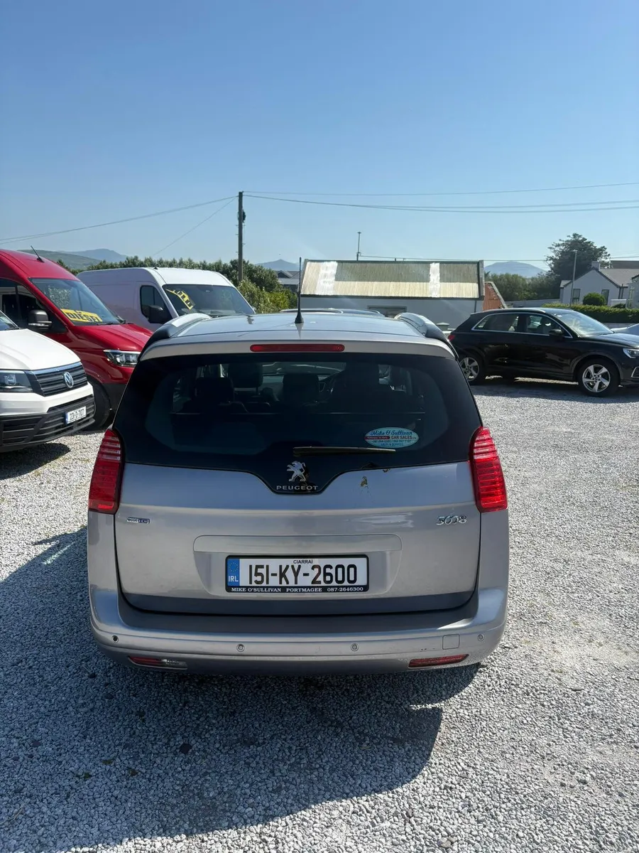 Peugeot 5008 2015 - Image 5