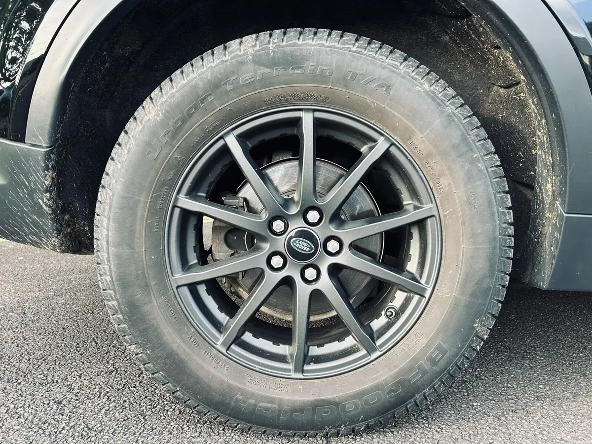 2020 LAND ROVER DISCOVERY SPORT LOW KMS - Image 3
