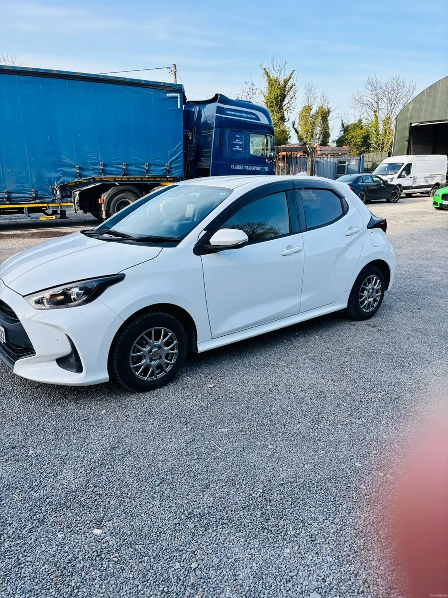 Toyota Yaris 1.5 Hybrid Auto 2020 - Image 1