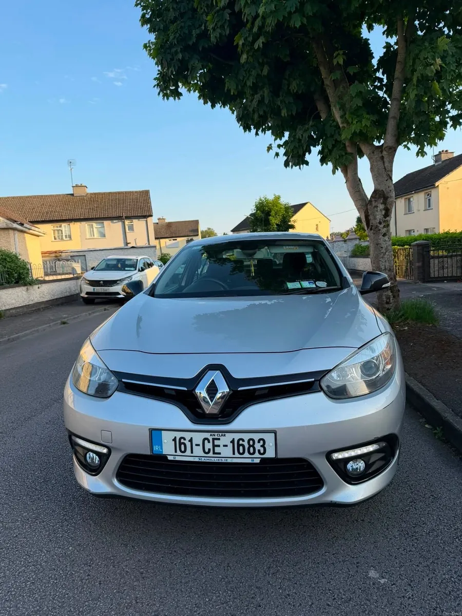 Renault Fluence 2016 | Nct 02/28 | Tax 09/26 - Image 4