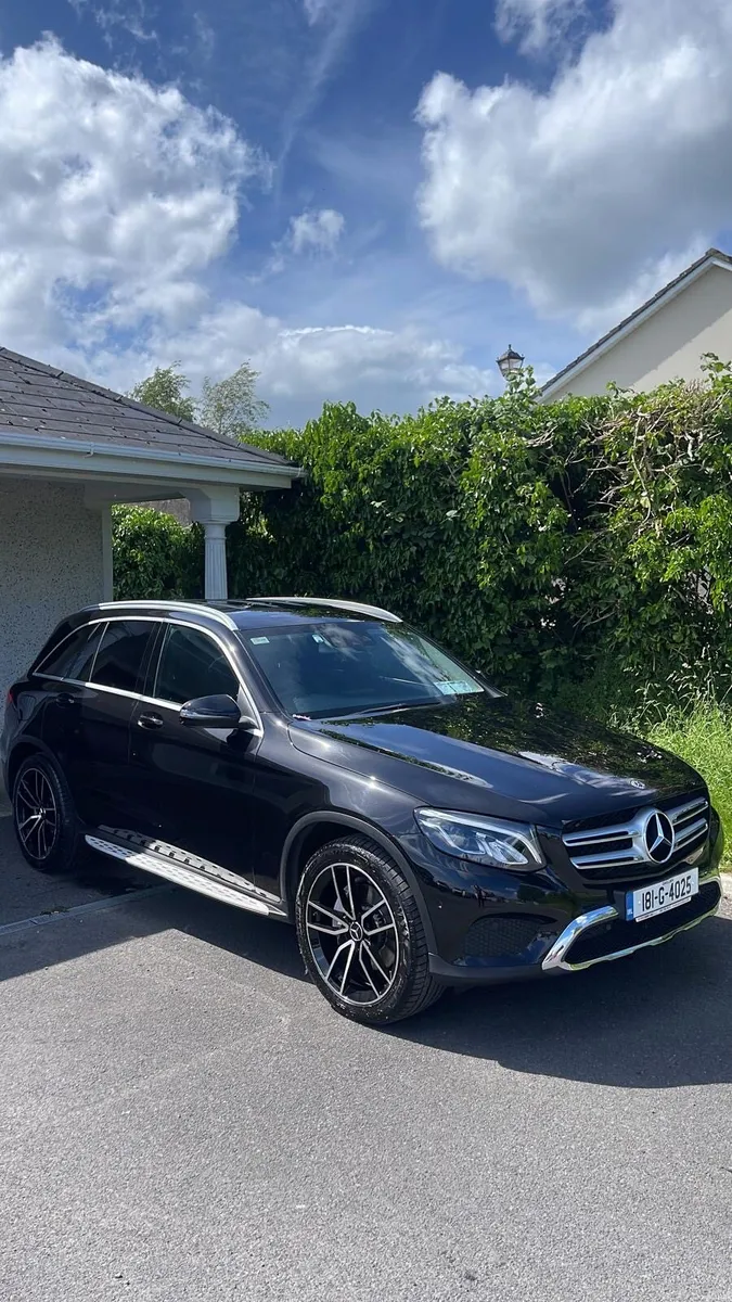 Mercedes Benz glc 220 - Image 1