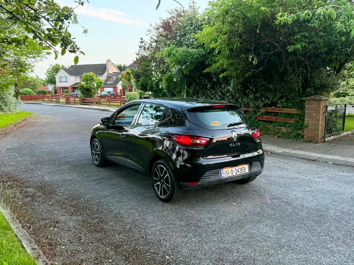 2015 Renault Clio nct 07/27 tax 01/27 86,000km - Image 3