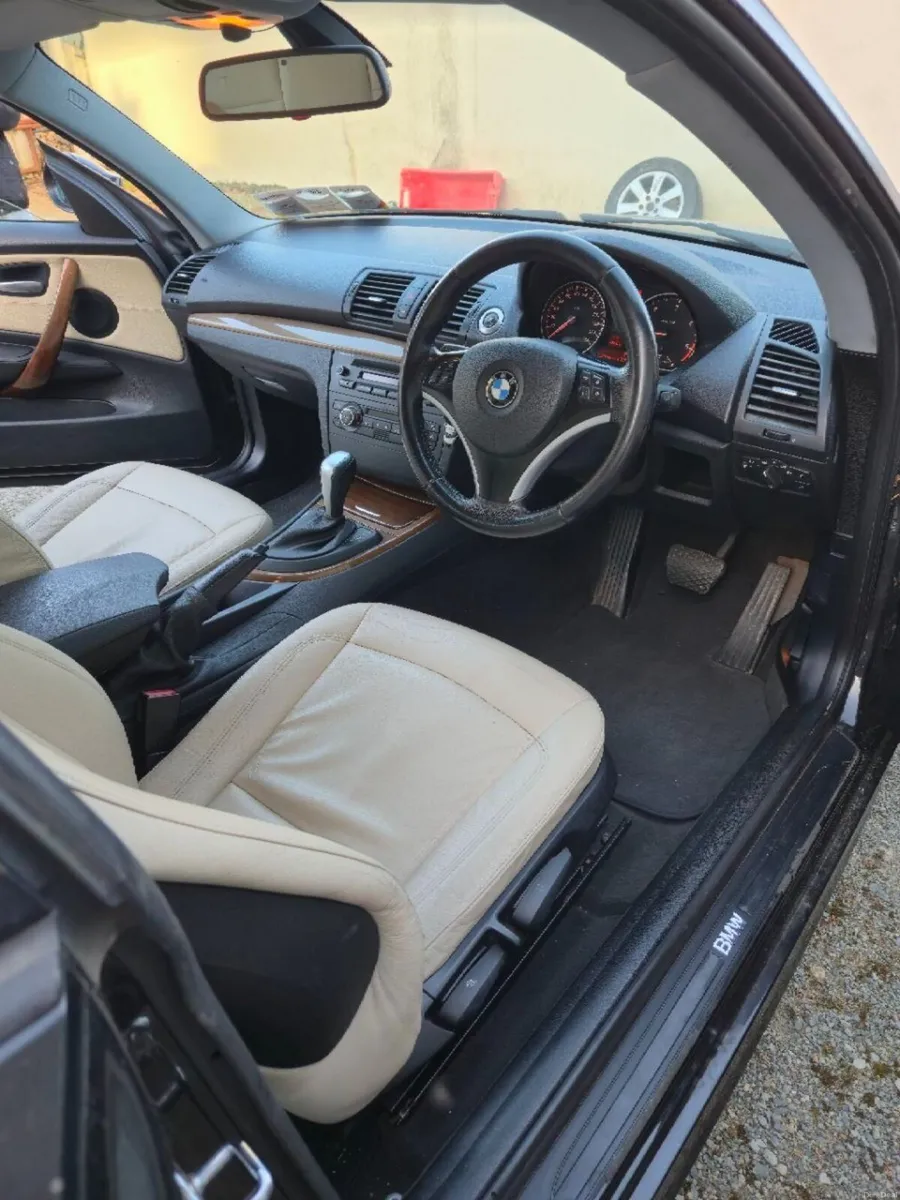 BMW 1-Series 2008, 2.0 diesel - Image 2