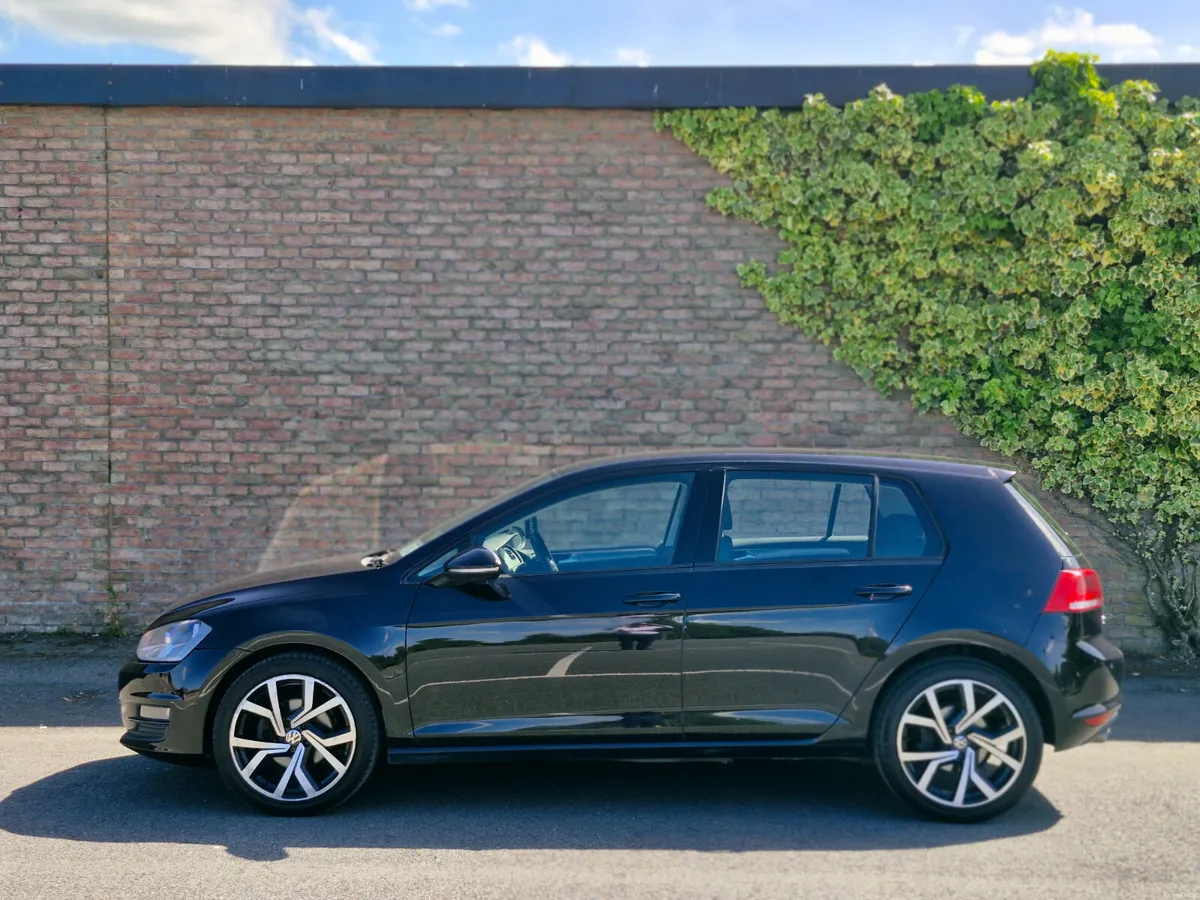 Volkswagen Golf 2.0 TDI 150PS - Image 4