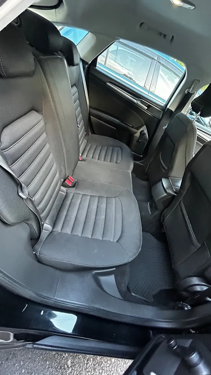 Ford Mondeo Diesel NCT+TAX - Image 4