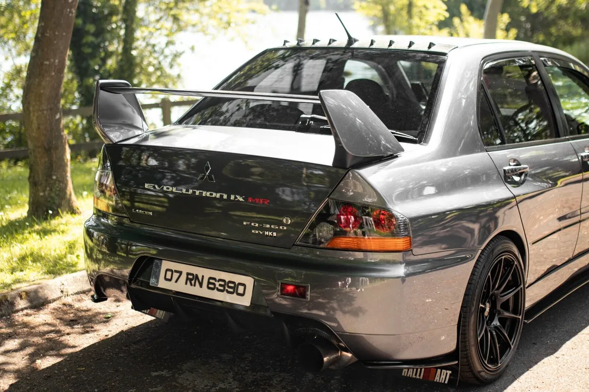 Mitsubishi evo 9 - Image 3